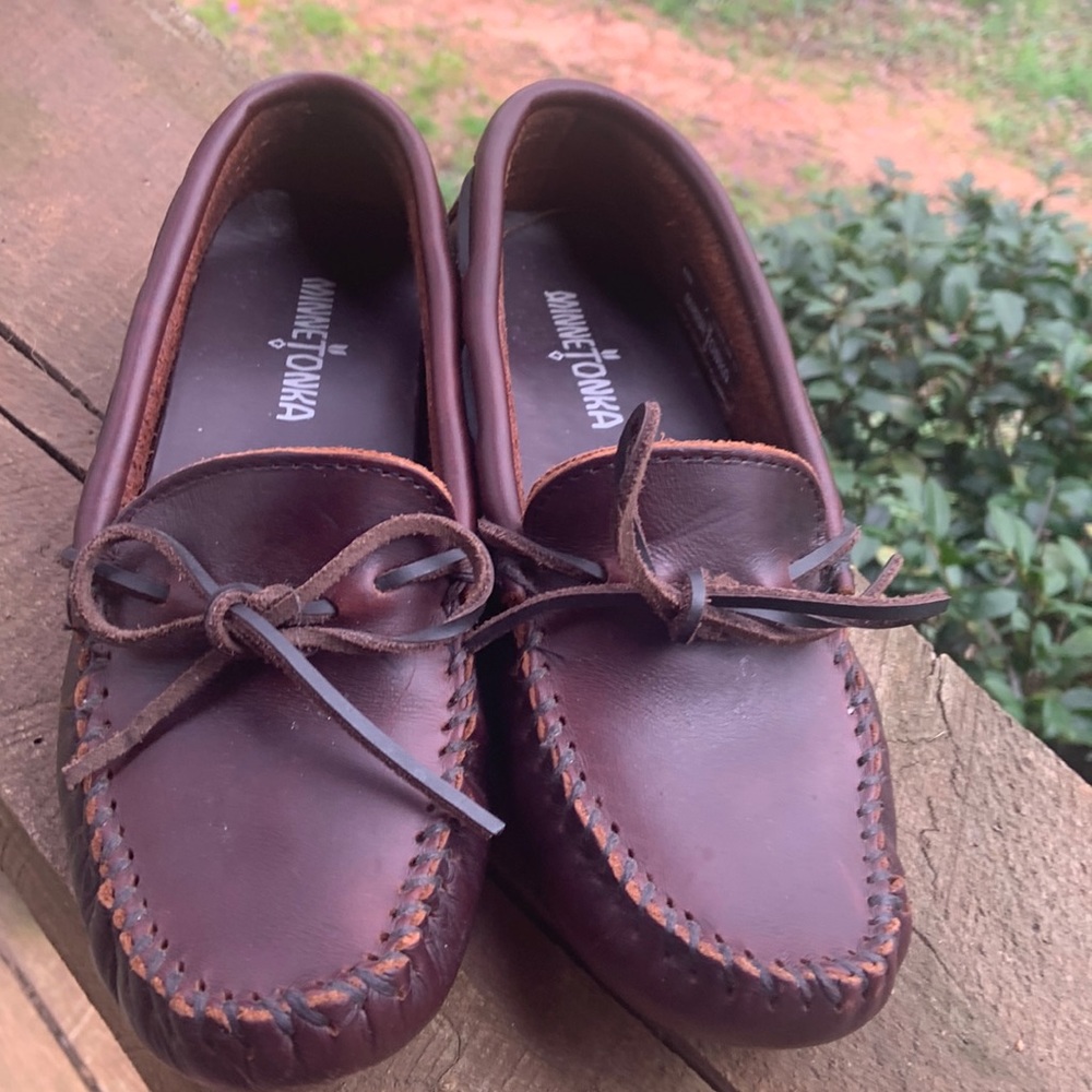 Minnetonka driving Mocs. Leather. Brown. Ladies 7.